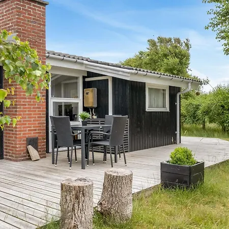 Bentine - 400m From The Sea By Interhome Сasa de vacaciones *