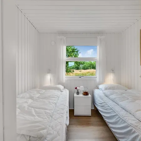 Bentine - 400m From The Sea By Interhome *