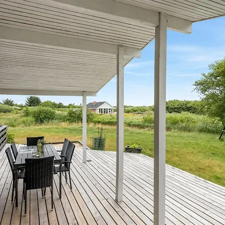Bentine - 400m From The Sea By Interhome *